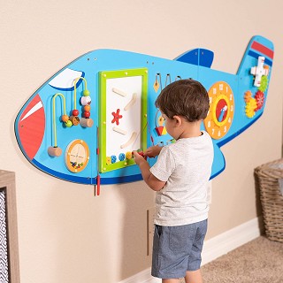 Wall game - airplaine